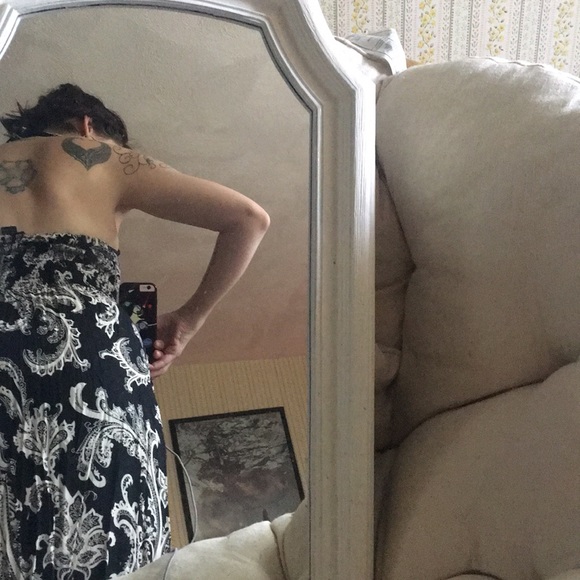 Angie maxi dress. - Picture 2 of 4